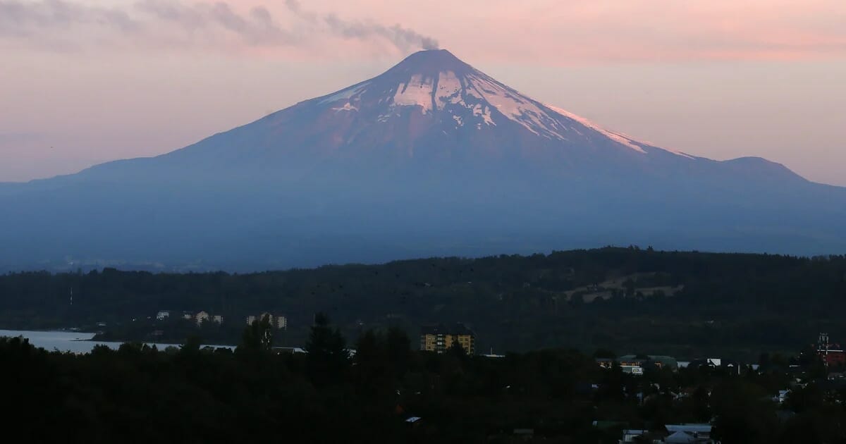 Alerta naranja en el sur de Chile por mayor actividad del volcán Villarrica