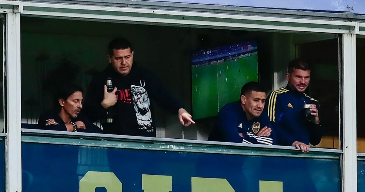 El gesto de Riquelme en su palco tras el empate de Boca Juniors ante Lanús