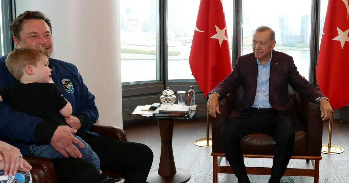 El incómodo momento entre Recep Tayyip Erdogan y Elon Musk: “¿Dónde está tu esposa?”