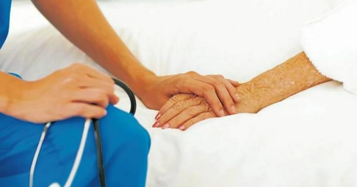 Hablemos de eutanasiaEs necesario acompañar a quienes sufren irreversiblemente y solicitar ayuda para morir