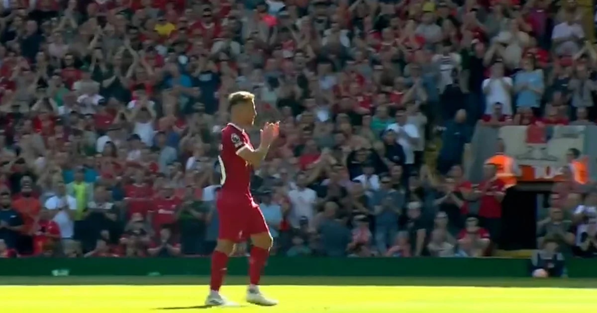 La atronadora ovación de la afición del Liverpool a Alexis Mac Allister en la victoria ante el Aston Villa