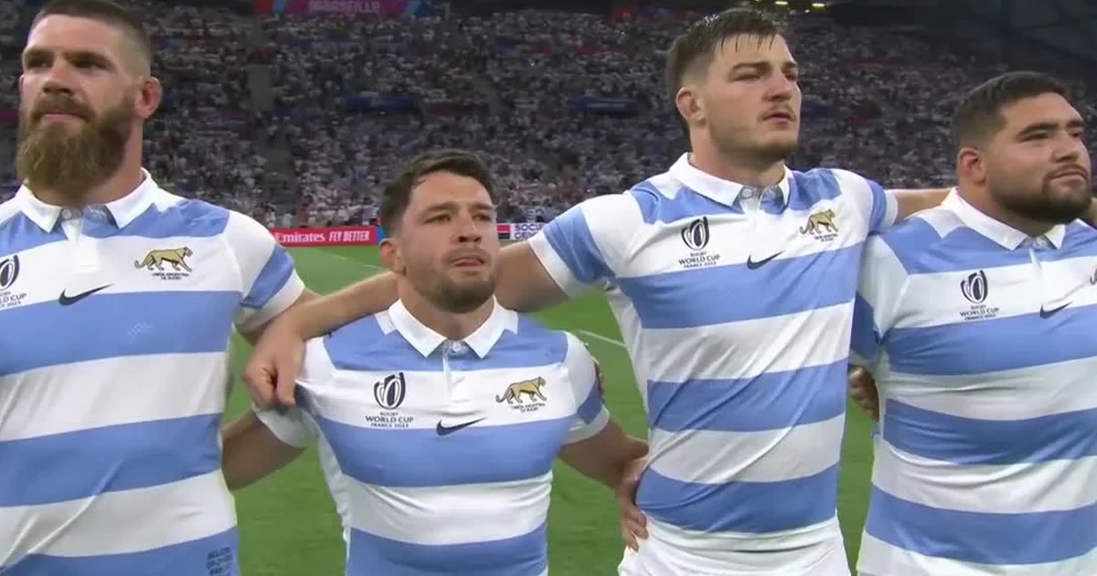 La emoción de Los Pumas cuando sonó el himno argentino previo al debut en el Mundial de Rugby ante InglaterraEl estadio Velódromo vibró segundos antes del inicio del partido entre albicelestes y británicos en Marsella