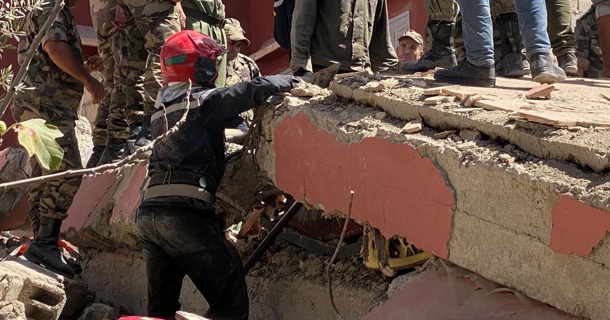 Los rescatistas buscan desesperadamente a supervivientes tras el mortal terremoto de Marruecos