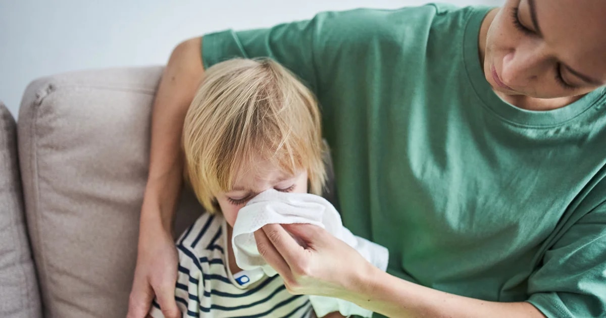 Qué es la “hiper higiene” y por qué puede debilitar el sistema inmune de los niños