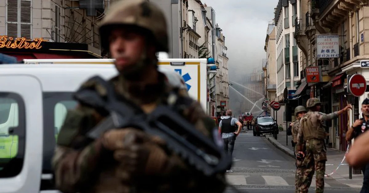 Alerta máxima en Francia: el gobierno desplegó 7.000 militares tras el asesinato de un profesor en el norte del país