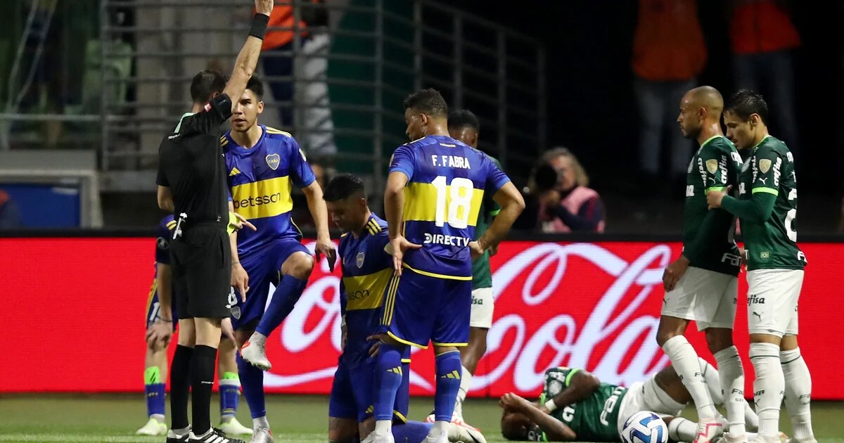 La expulsión de Marcos Rojo que dejó a Boca con diez hombres ante Palmeiras en un momento difícil de la semifinal de la Libertadores