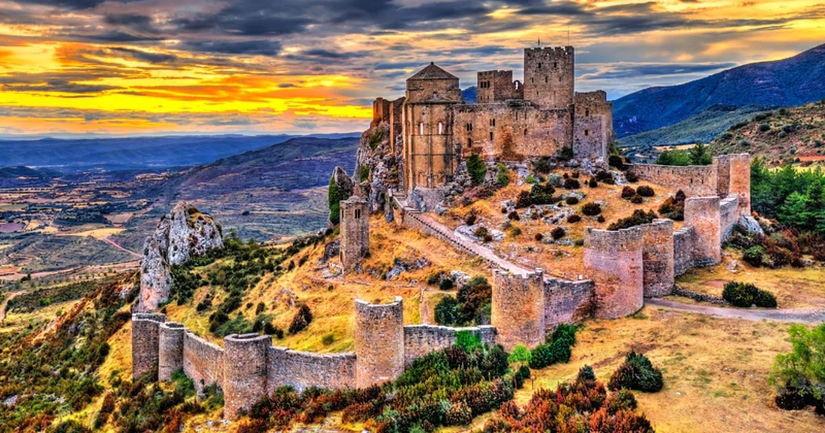 Los 10 castillos más bonitos que puedes visitar, según Turismo Español