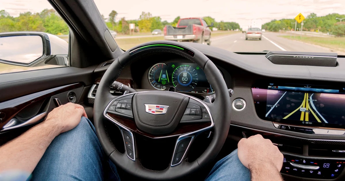 Últimos avances de la IA en los coches eléctricos: qué ventajas aportan a los conductores