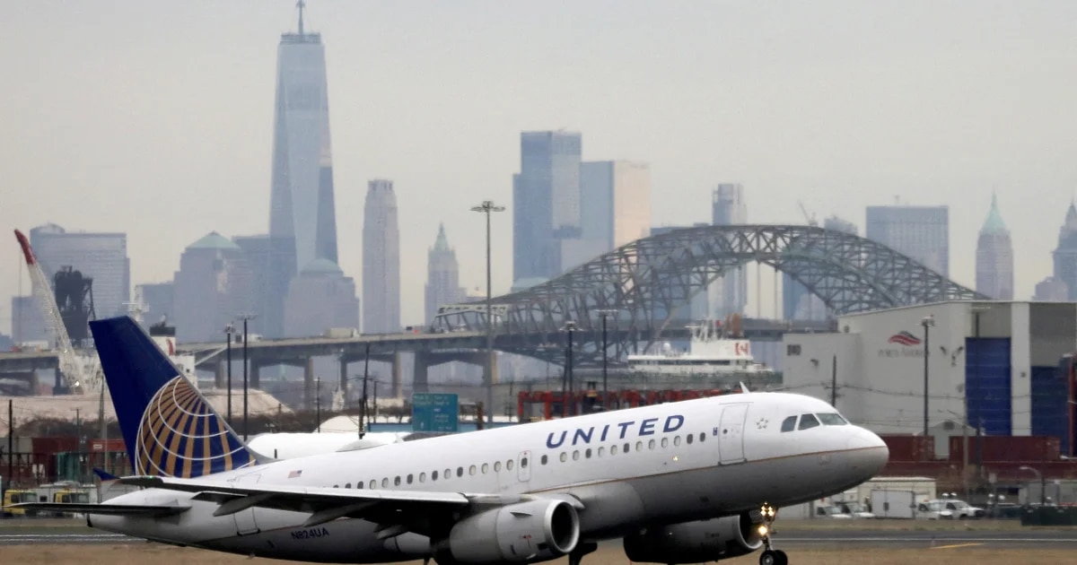United Airlines lanza una solución creativa para detener una importante escasez de pilotos