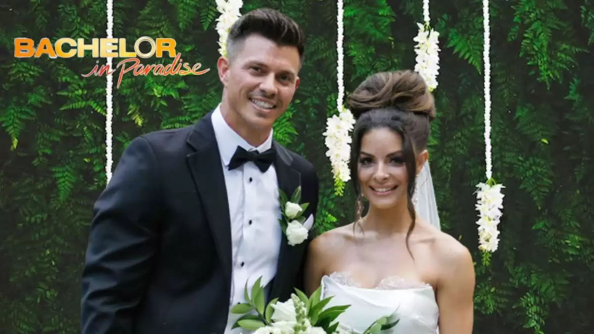 Bachelor In Paradise Stars Kenny Braasch Married, Who Is Kenny Braasch Married To? Who Is Mari Pepin?